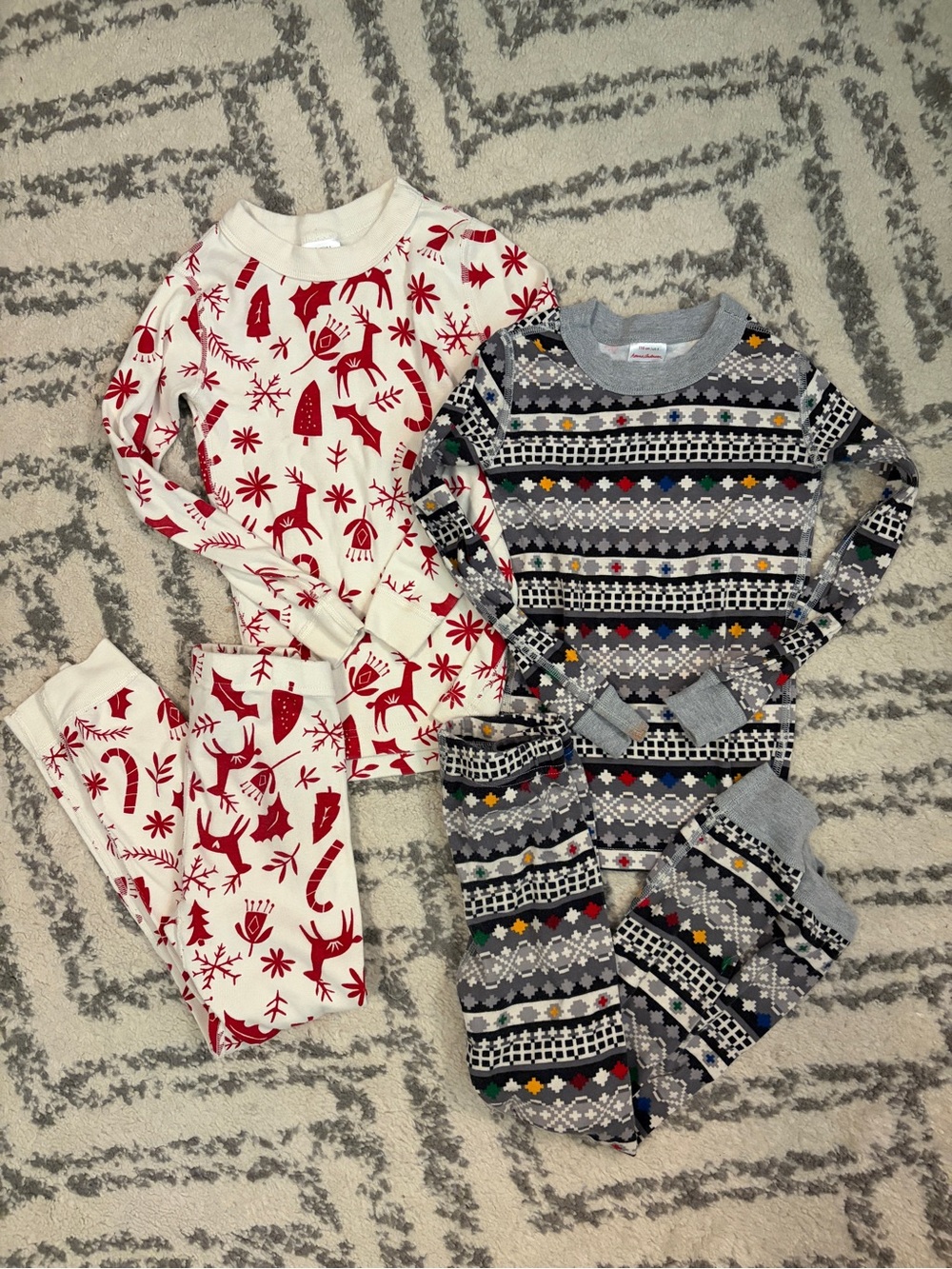 Hanna Andersson Kids Pajama Sets - Cream & Gray Holiday Prints, Lot of 2